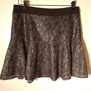 Catherine mini ruffle skirt size large